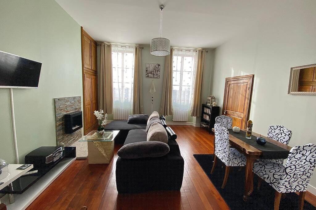 Appartement : Le Petit Paradis De La Loire La Charite-sur-Loire Ngoại thất bức ảnh